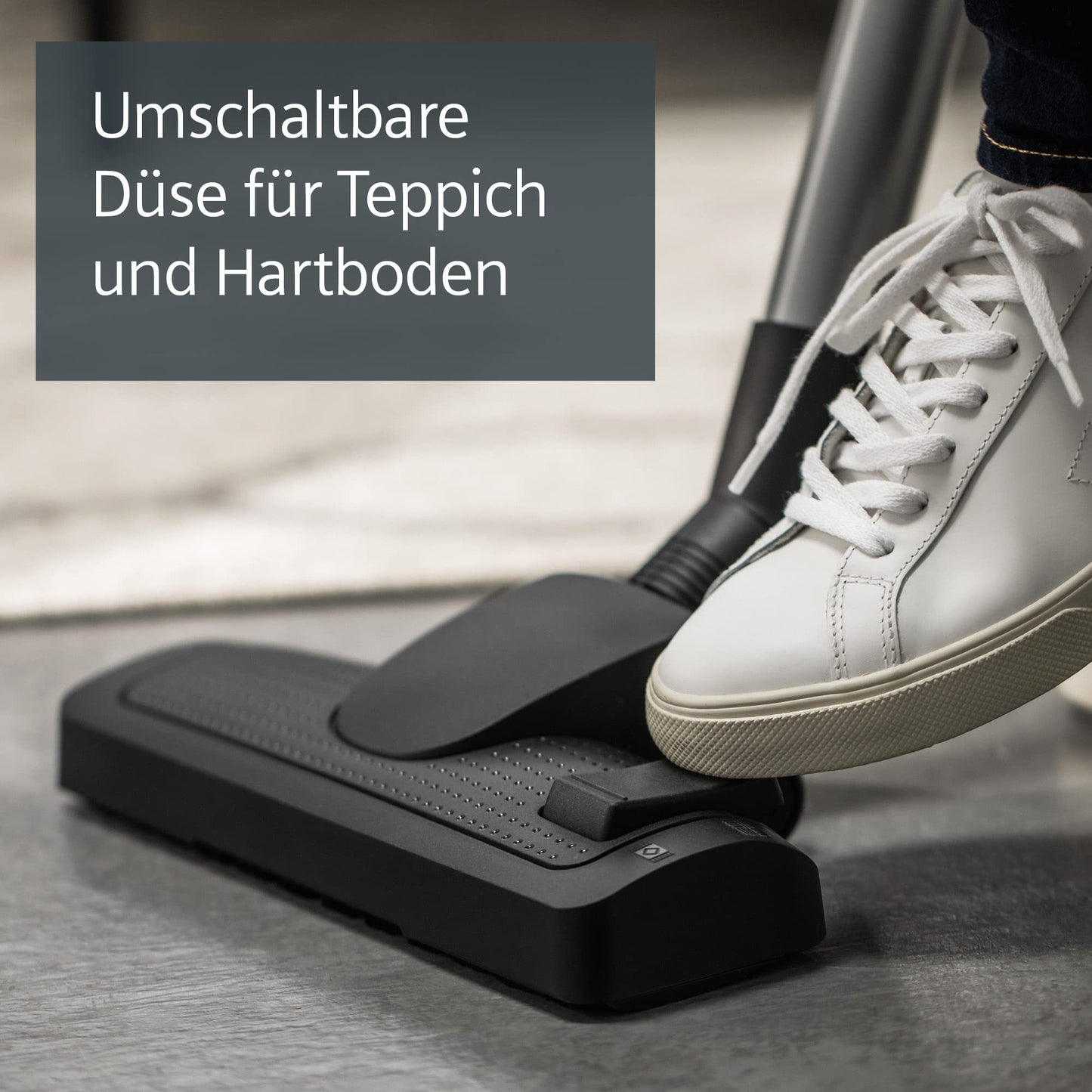 SIEMENS Staubsauger mit Beutel synchropower VS06B1110, Bodenstaubsauger, Hygiene-Filter, Bodendüse für Hartboden und Teppich, Starke Saugleistung